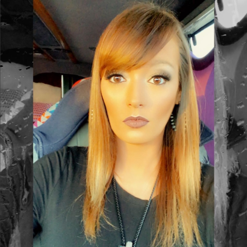 Meet your Posher, Kasidee